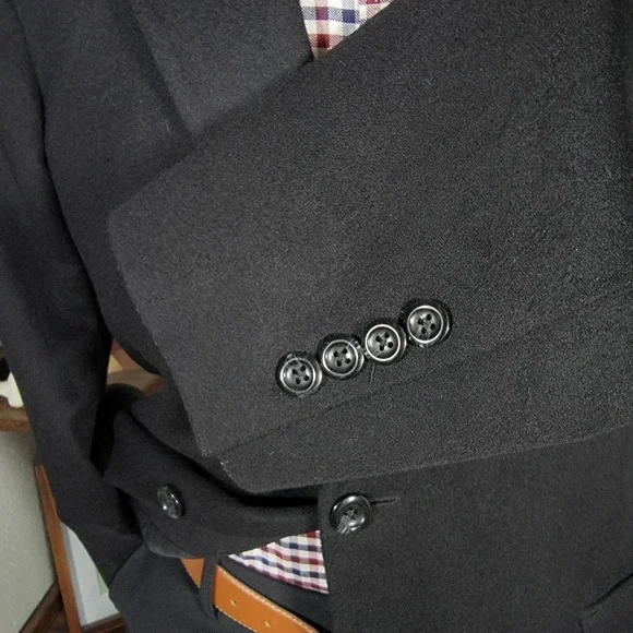 JOS A BANK GORDON Men's Sport Coat Blazer Two‎ Button Solid Black CASHMERE 43R